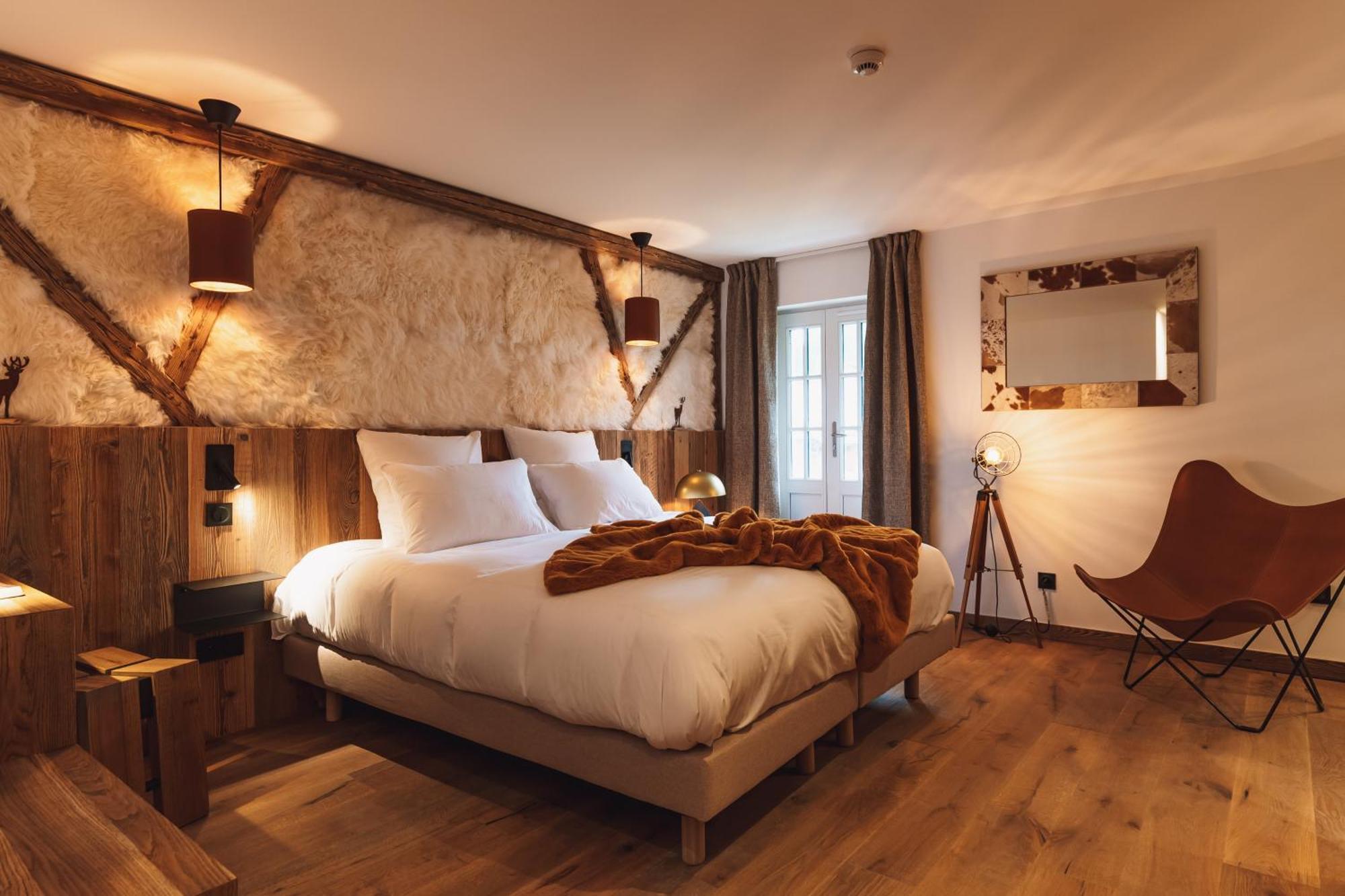 Grand Hotel L'Ermitage Font-Romeu-Odeillo-Via ภายนอก รูปภาพ
