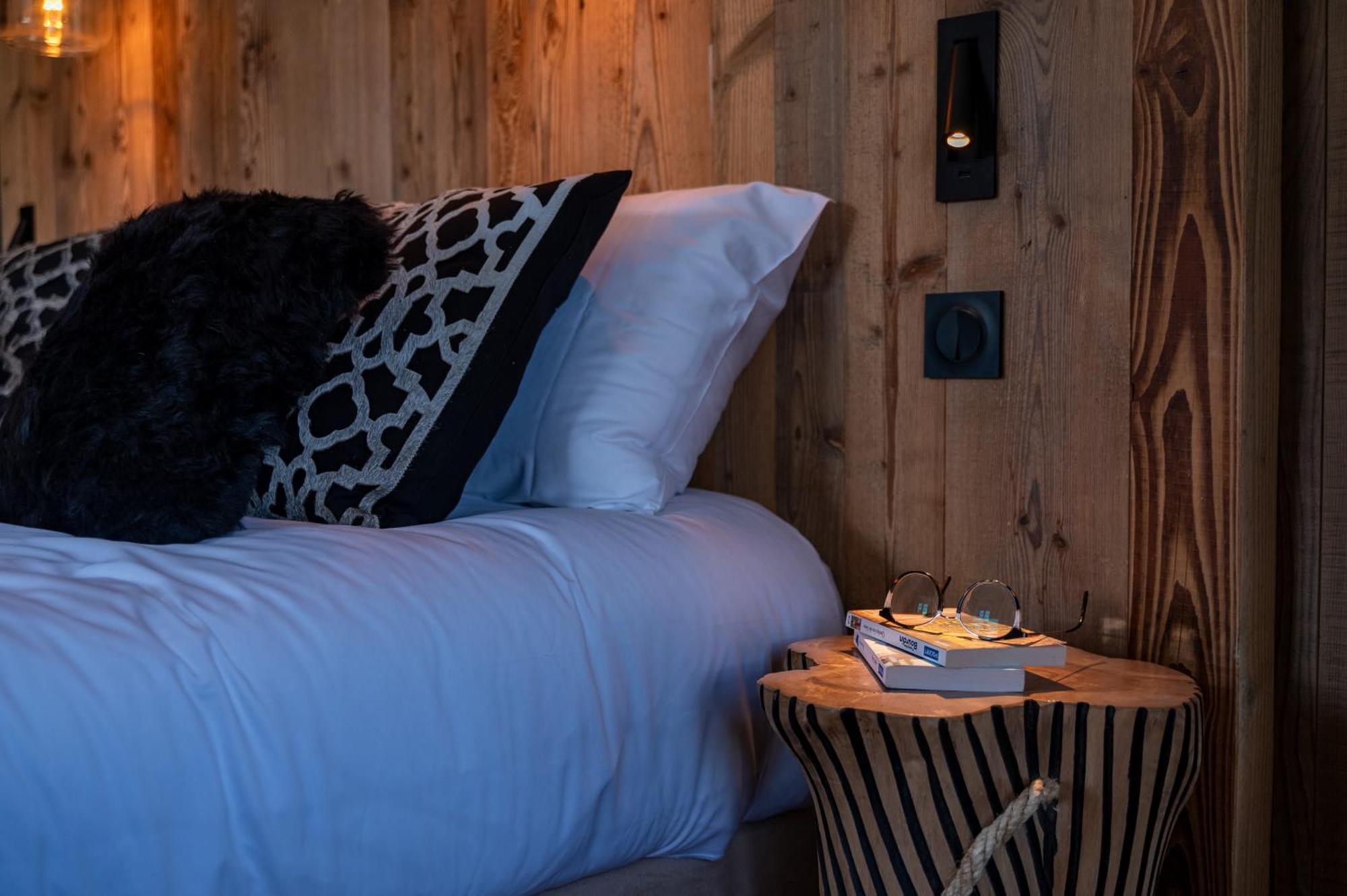 Grand Hotel L'Ermitage Font-Romeu-Odeillo-Via ภายนอก รูปภาพ