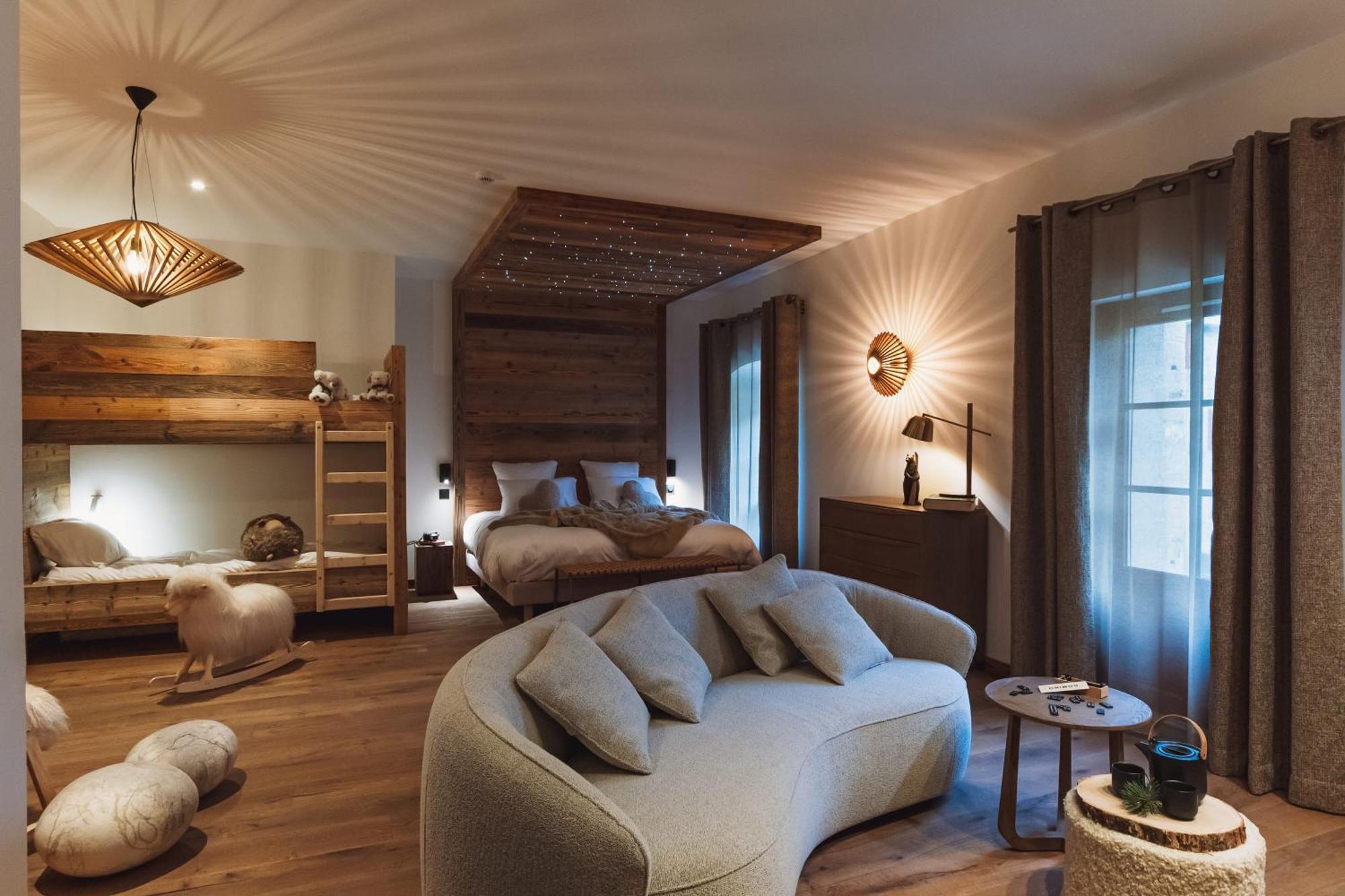 Grand Hotel L'Ermitage Font-Romeu-Odeillo-Via ภายนอก รูปภาพ